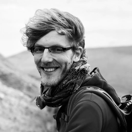 Dr Lukas Wallrich